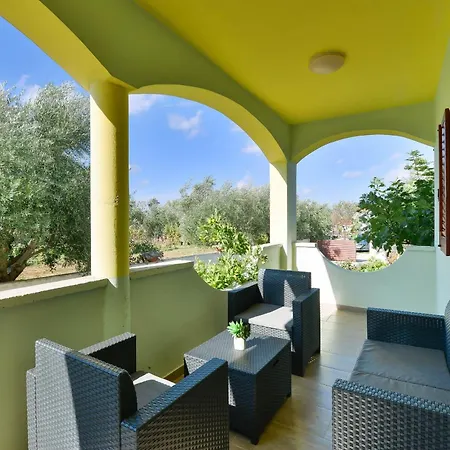 Holiday home Antonia With Pool *